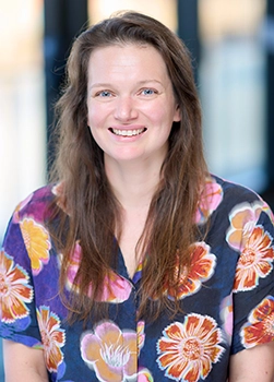 Photo of Rebecca Fraser